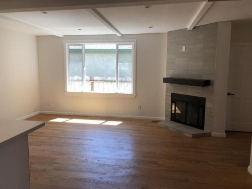 Menlo-Park-Palmer-Ave-Home-upgrade- -Living-Room